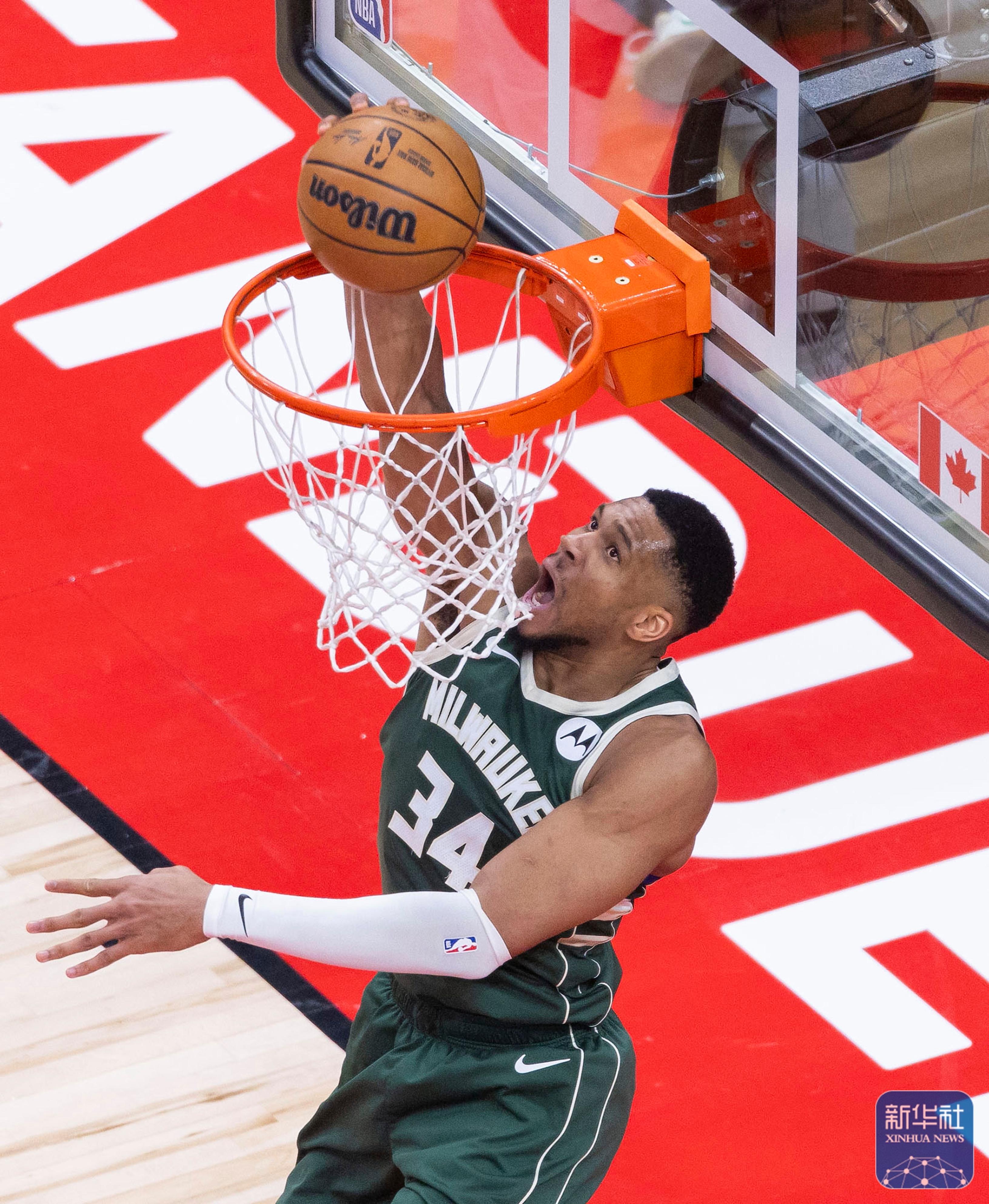 猛龙掀起反击，打破对方防线取得胜利