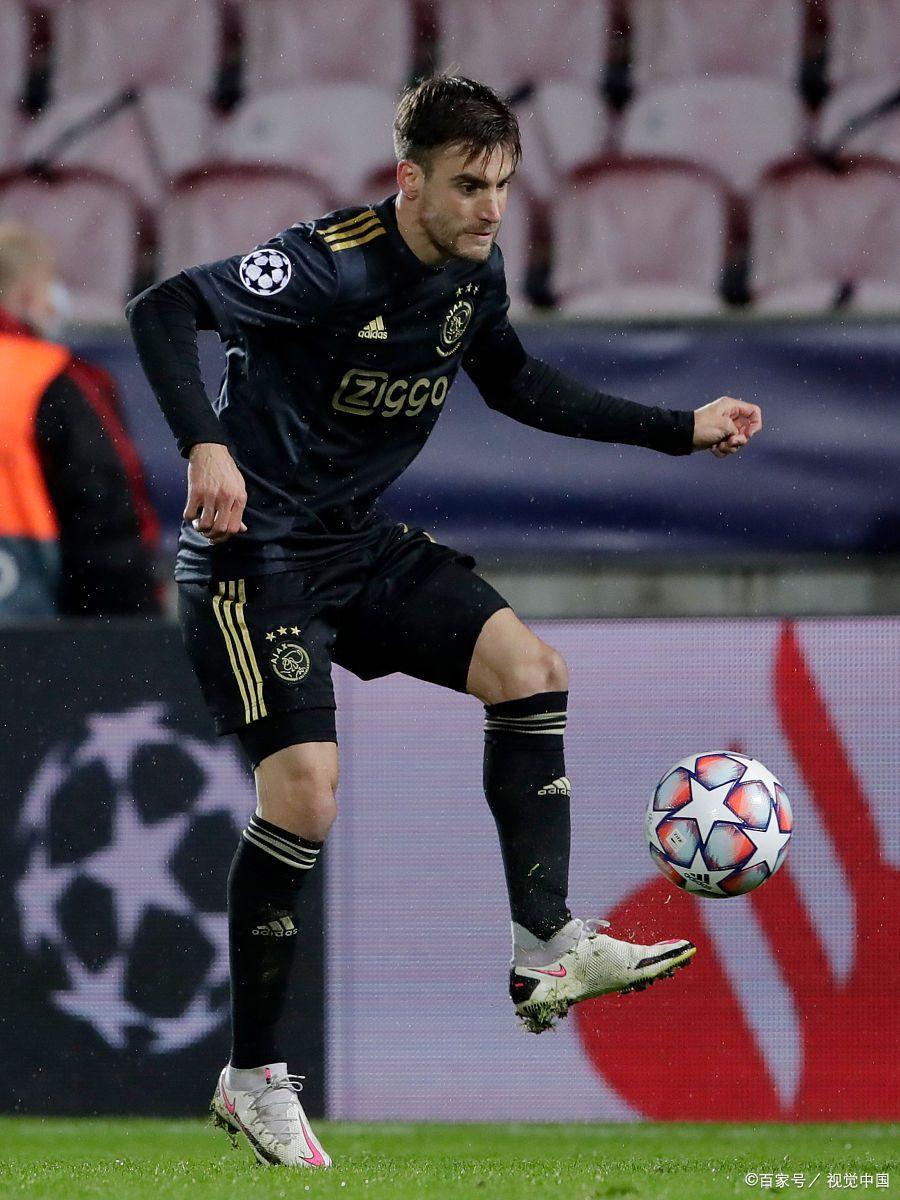 关于阿贾克斯再下一城，横扫切尔西晋级的信息